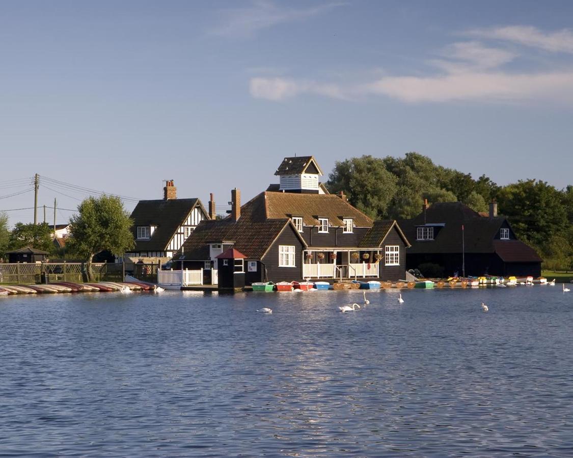 Romantic Flint Cottage On The Suffolk Coast Saxmundham Bagian luar foto