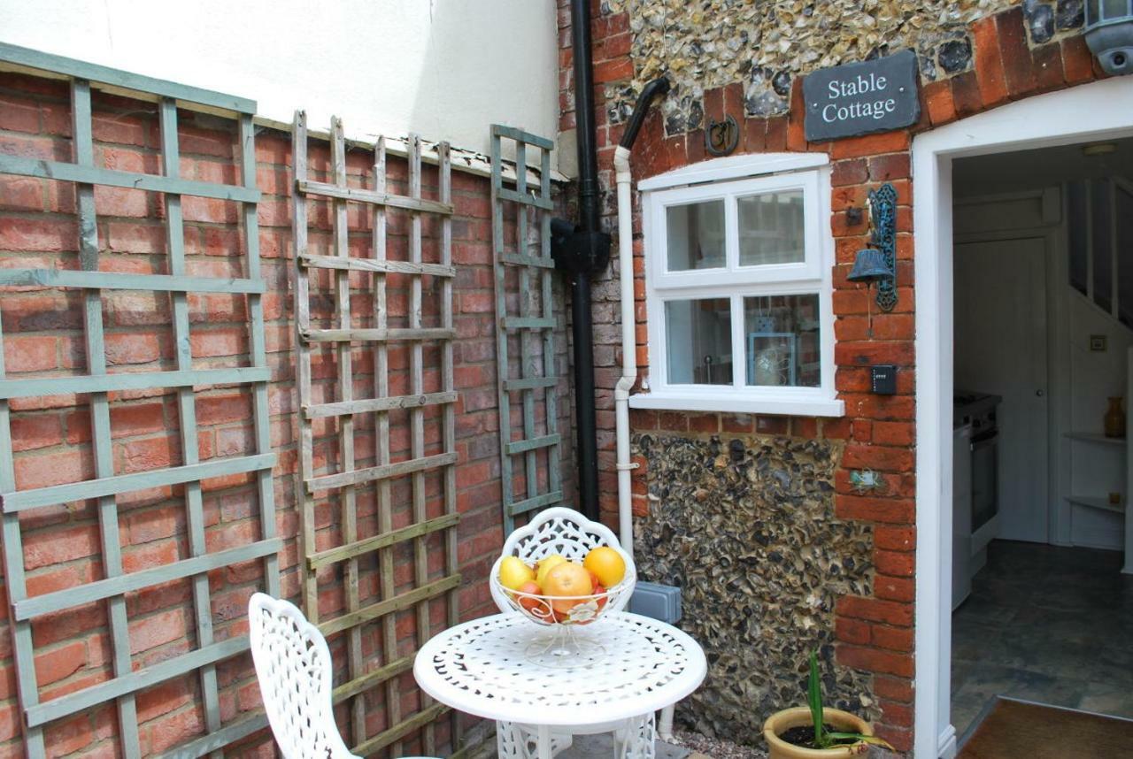 Romantic Flint Cottage On The Suffolk Coast Saxmundham Bagian luar foto