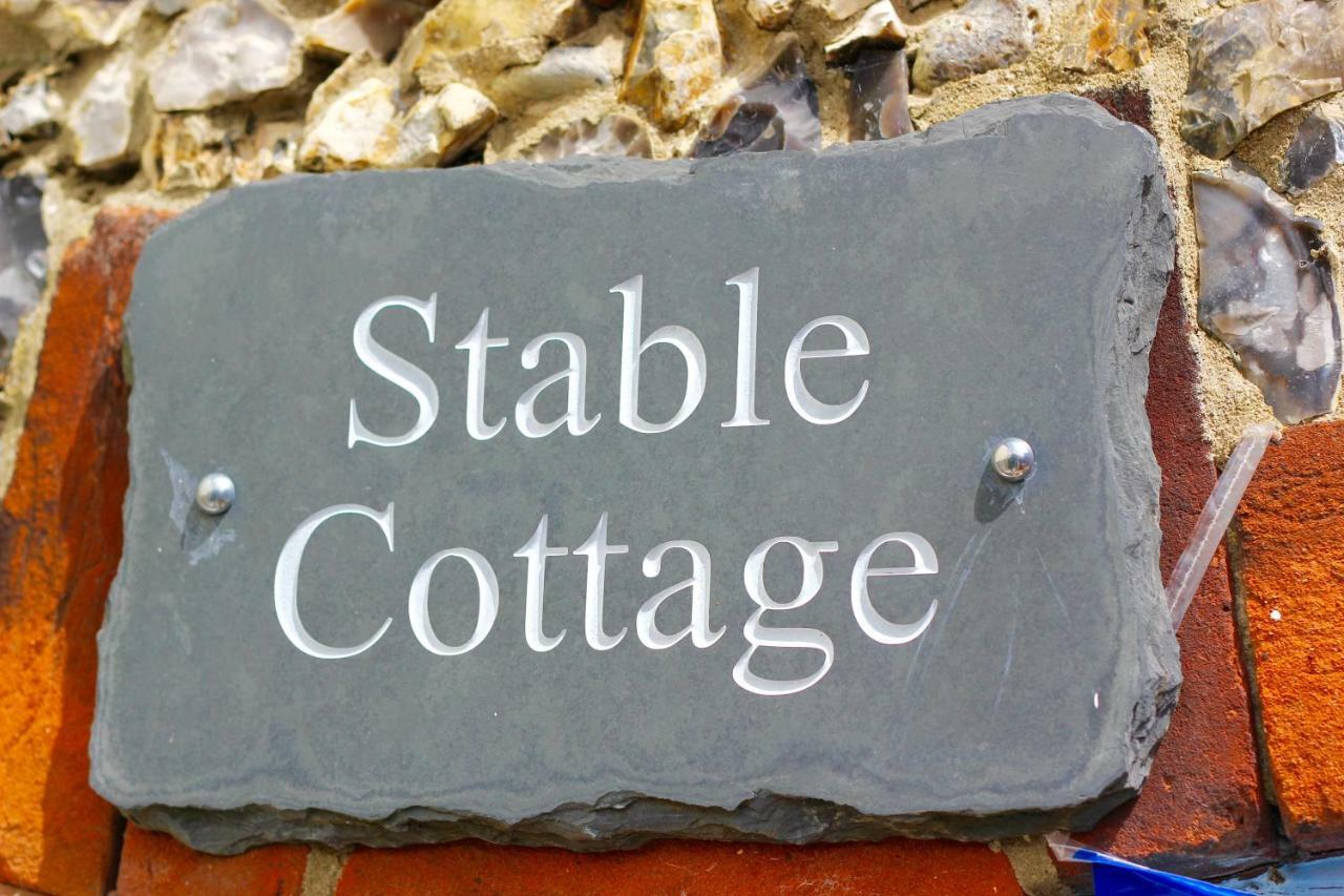 Romantic Flint Cottage On The Suffolk Coast Saxmundham Bagian luar foto